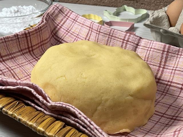 pasta frolla senza glutine perfetta per biscotti e crostate
