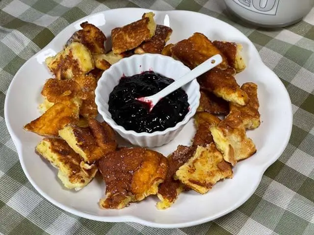 ricetta Kaiserschmarren senza glutine con confettura di mirtilli