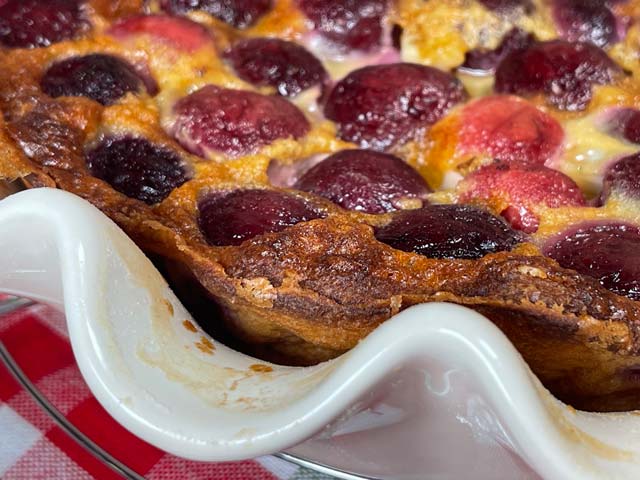 clafoutis alle ciliegie senza glutine cotta alla perfezione