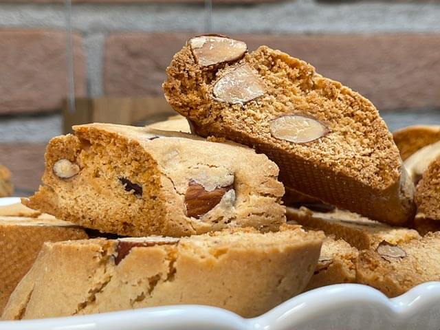 cantuccini vegani appena sfornati