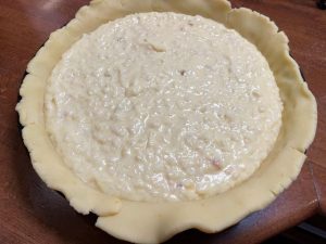 guscio di pasta frolla e ripieno della pastiera senza glutine