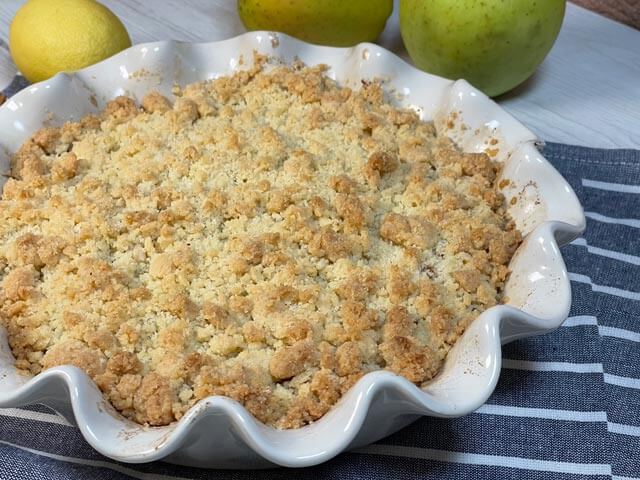 Crumble di mele senza glutine con farina di riso e mais