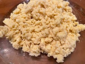impasto sabbioso per crumble di mele senza glutine