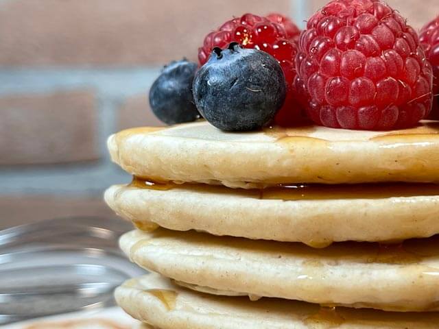 pancake senza latte e uova alti e soffici