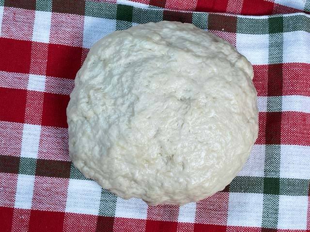 pasta per strudel fatta in casa preparata con la ricetta originale