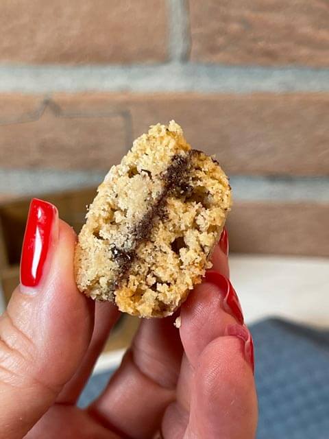 interno dei baci di dama senza glutine