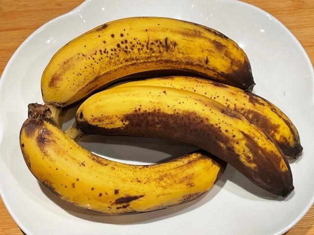 banane mature perfette per preparare il banana bread ricetta light