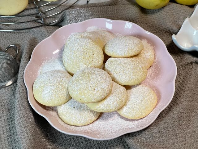 ricetta biscotti al burro morbidi pronta da servire