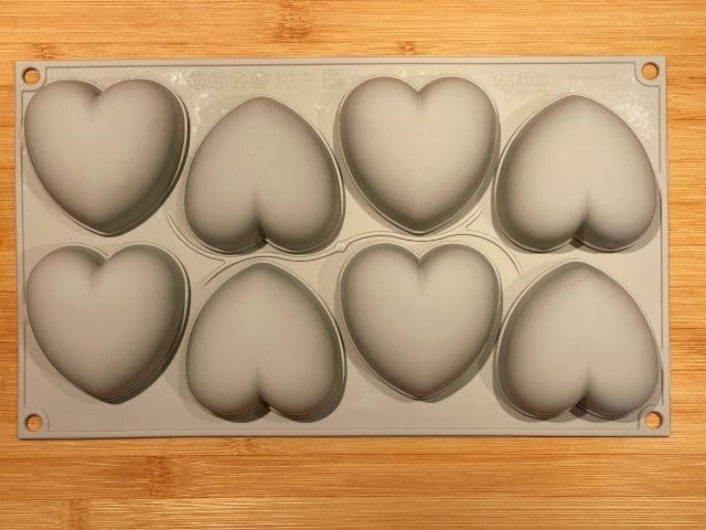 Esterno dello stampo in silicone per il semifreddo alla nocciola