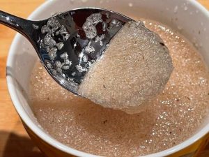 gel preparato con le bucce di psillio per la lievitazione del panettone senza glutine