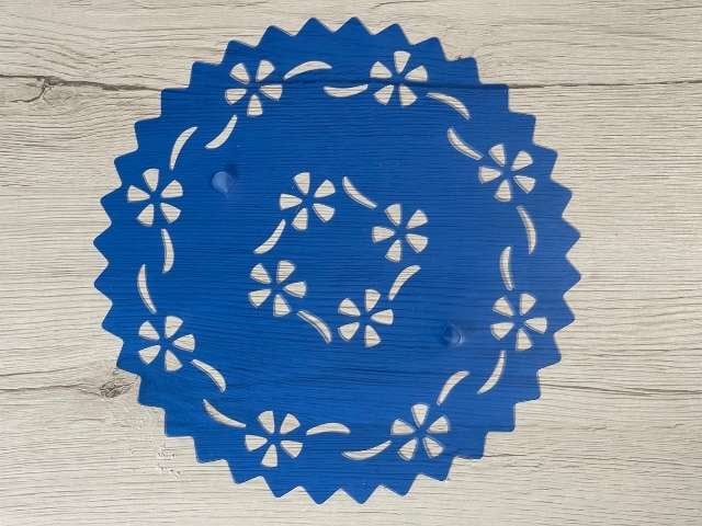 stencil per decorare la torta al cioccolato con farina di riso