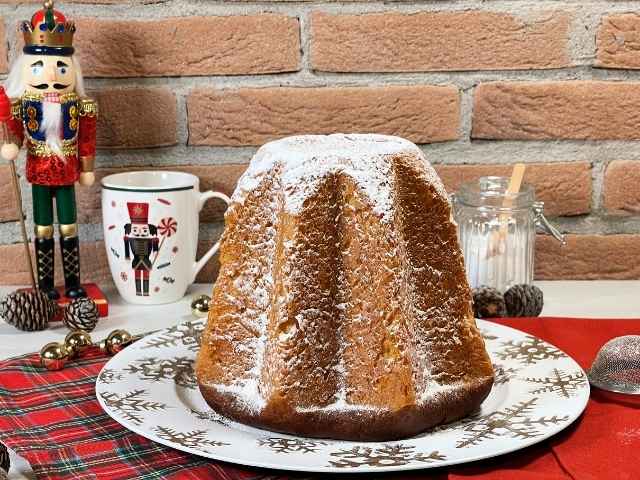 pandoro senza uova alto e soffice come quello tradizionale