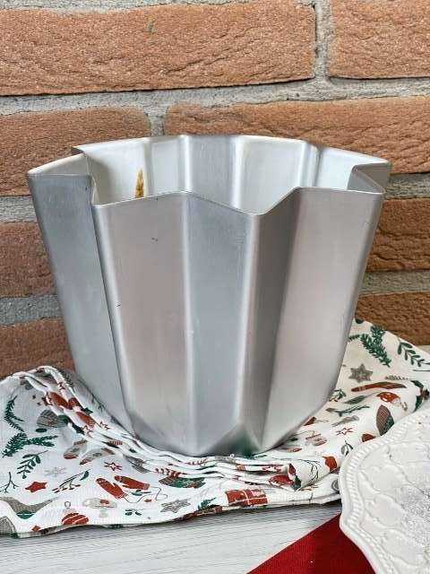 stampo per pandoro da 750 g in alluminio anodizzato