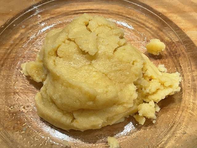 come si presenta l'impasto dei biscotti con farina di riso senza burro