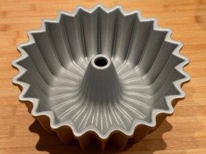 stampo in alluminio pressofuso di dettagli per la cottura del ciambellone senza uova e latte